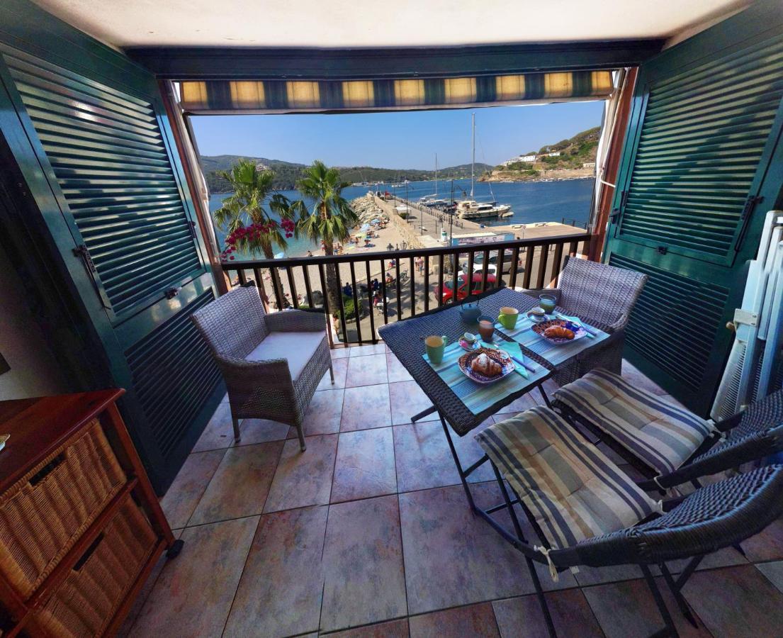 La Pianotta Sulla Spiaggia Porto Azzurro Esterno foto